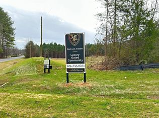 107 Belle Mar Ln, Matthews, NC 28104