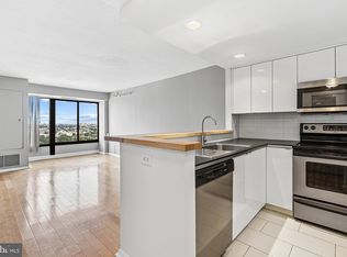 2001 Hamilton St APT 1827, Philadelphia, PA 19130