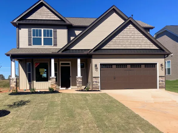 562 Woodcot Dr, Woodruff, SC 29388