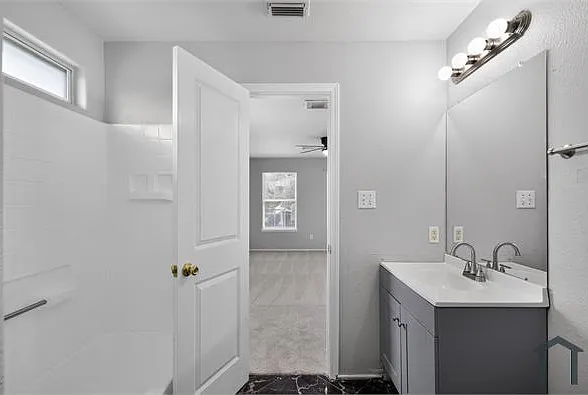 7718 American Holly Ct — Photo 30