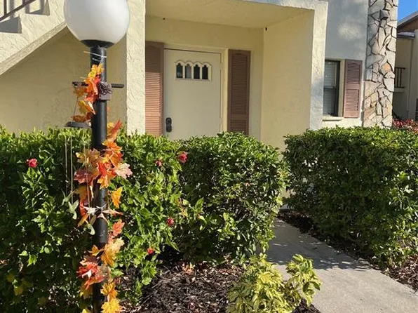 5400 34th St W Unit D6, Bradenton, FL 34210