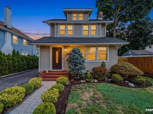 198 Preston St, Ridgefield Park, NJ 07660