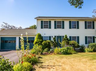 4 James St, Mill Hall, PA 17751