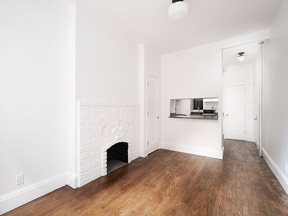 4th image of 7 Morton St APT 4
