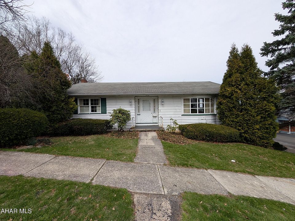 1st image of 2400 Crawford Ave