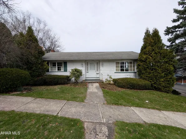 2400 Crawford Ave, Altoona, PA 16602