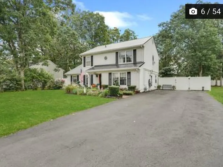 2324 Holly Hill Rd — Photo 20