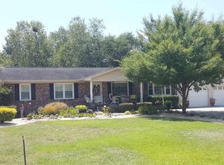 190 Beauty Ave, Loris, SC 29569