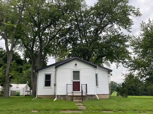 206 N Chicago St, Magnolia, IL 61336