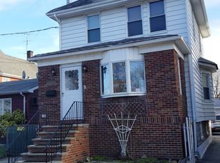 24 Heusden St, Staten Island, NY 10303