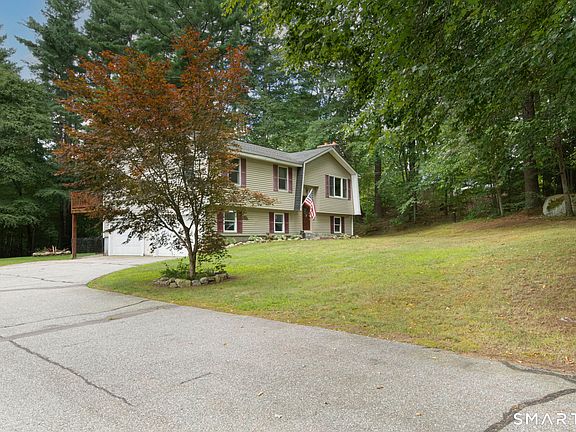 3rd image of 243 Fabyan Road