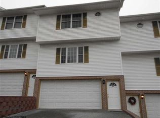 406 Carmell Ct, Morgantown, WV 26505