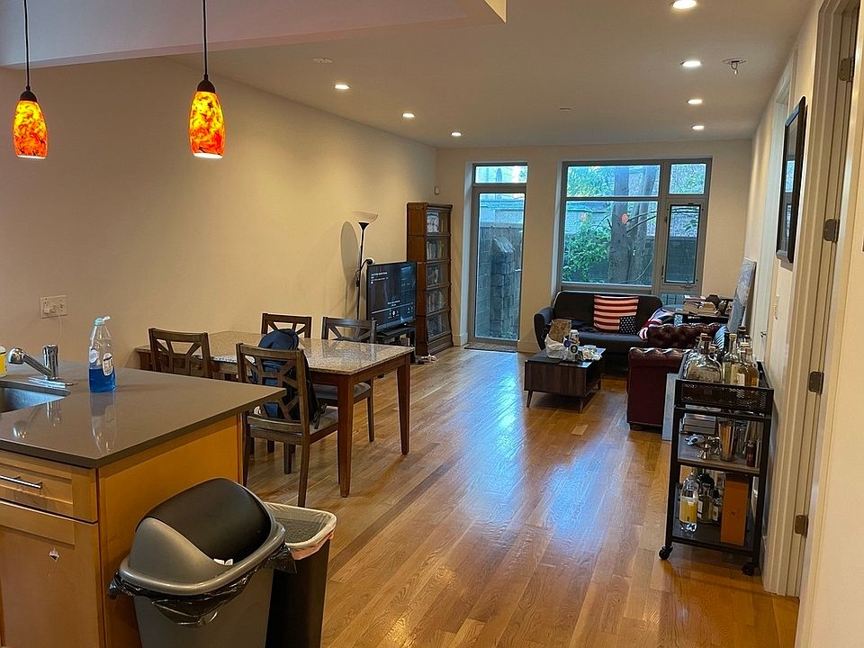1st image of 719 Dean St #1R