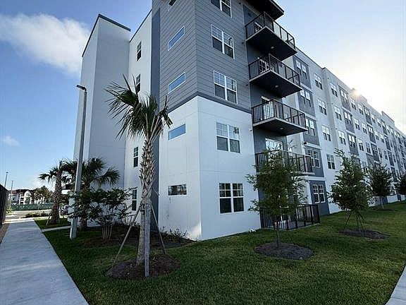3rd image of 5579 Pga Blvd #524