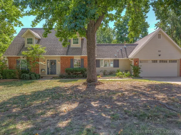 5824 E 76th Pl, Tulsa, OK 74136