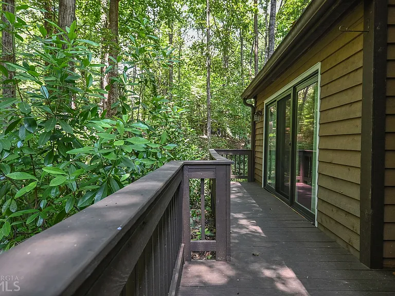 225 Snapfinger Dr — Photo 9