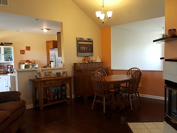5th image of 41 Harker Hill Dr #3