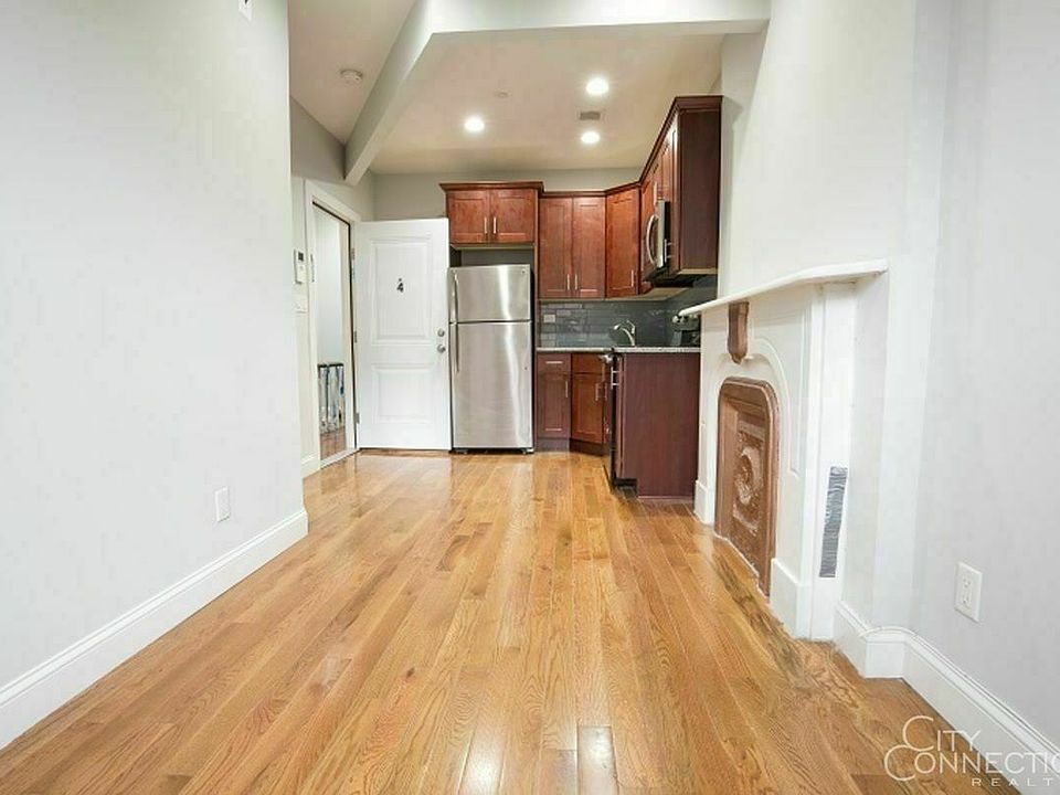 1st image of 31 E 126th St #4