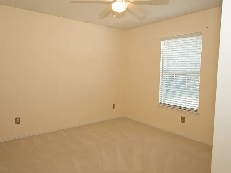 143 Palmetto Ave — Photo 16