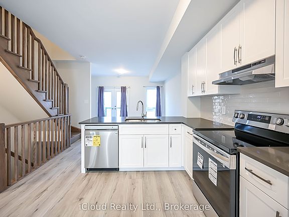4th image of 720 Grey St #58