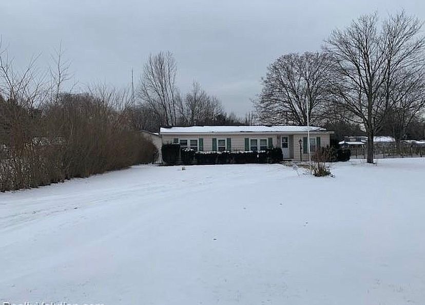 2nd image of 104 Bindon Dr
