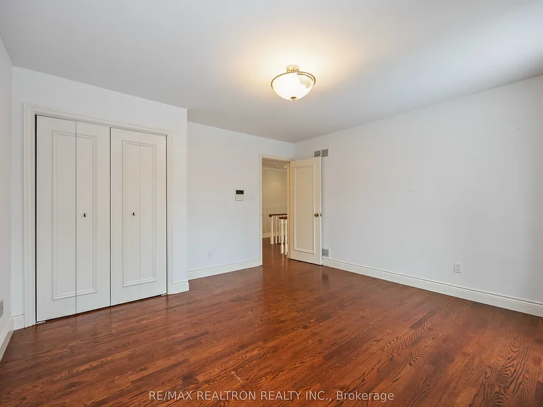 12 Donwoods Dr — Photo 30