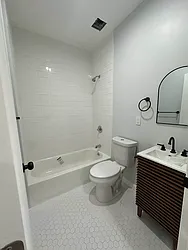 Rented by R New York