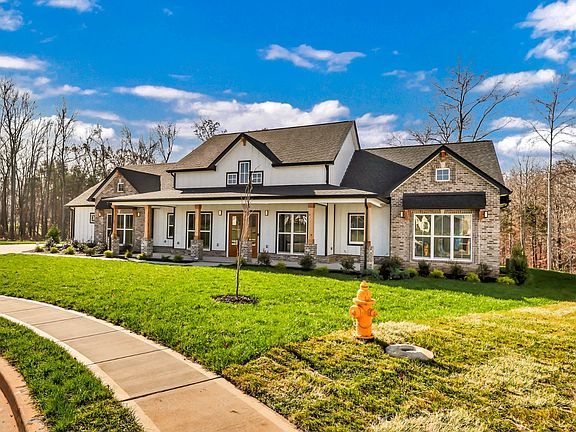 4th image of 702 Sandringham Ct Lot 16