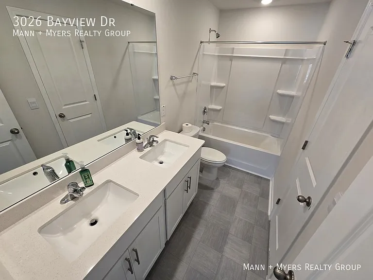 3026 Bayview Dr — Photo 29