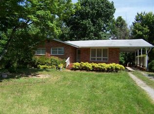 3310 Hillside Dr, High Point, NC 27265