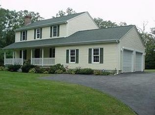 134 Chestnut St, Rehoboth, MA 02769