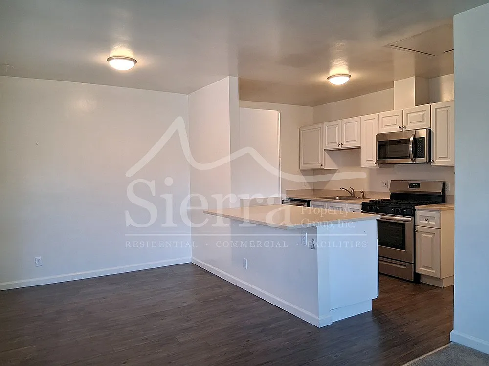 1 bed, $2,700 — Photo 3