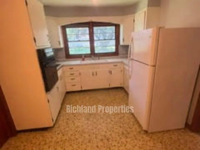 903 S Beacon Ave — Photo 15