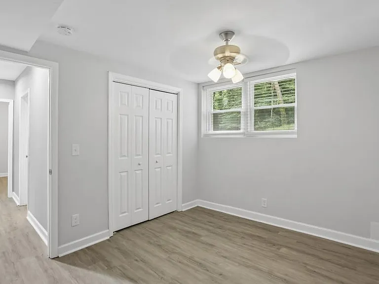 2893 White Oak Dr — Photo 15