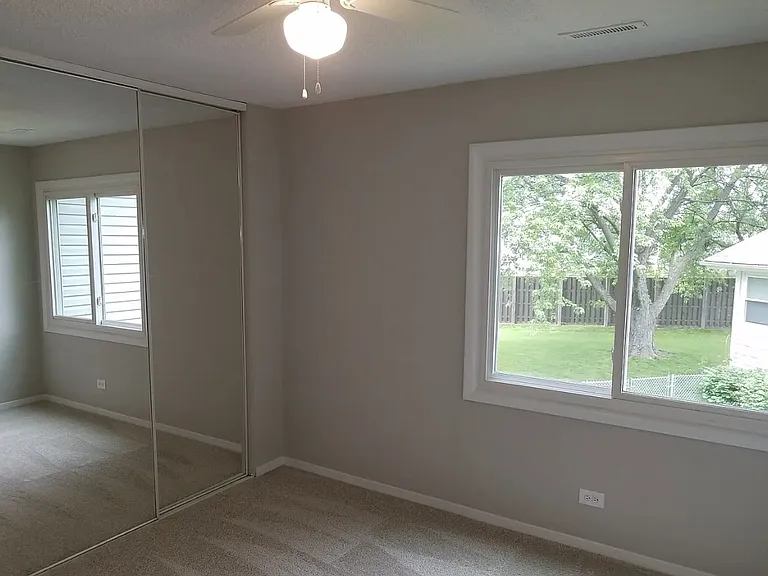 5730 Essex Ct — Photo 7
