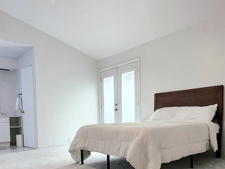 1310 El Camino Real — Photo 16