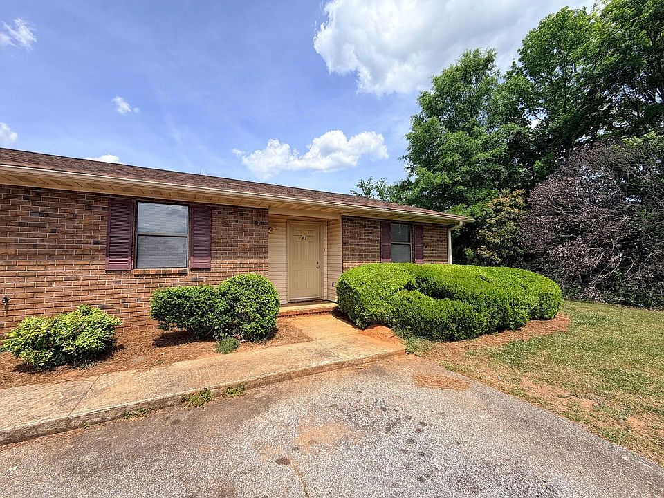 1st image of 1520 Parkway Ct #F