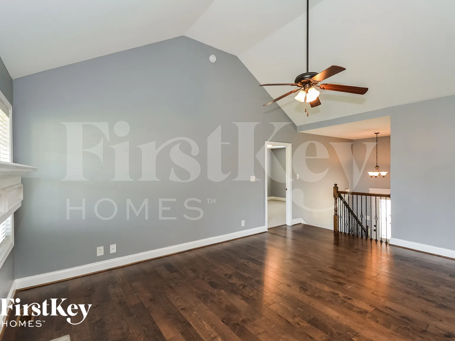 4 bed, 3.0 bath, 2074 sqft, $1,915 — Photo 2