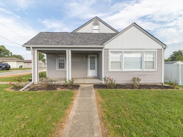 621 Apple St, Greenfield, IN 46140
