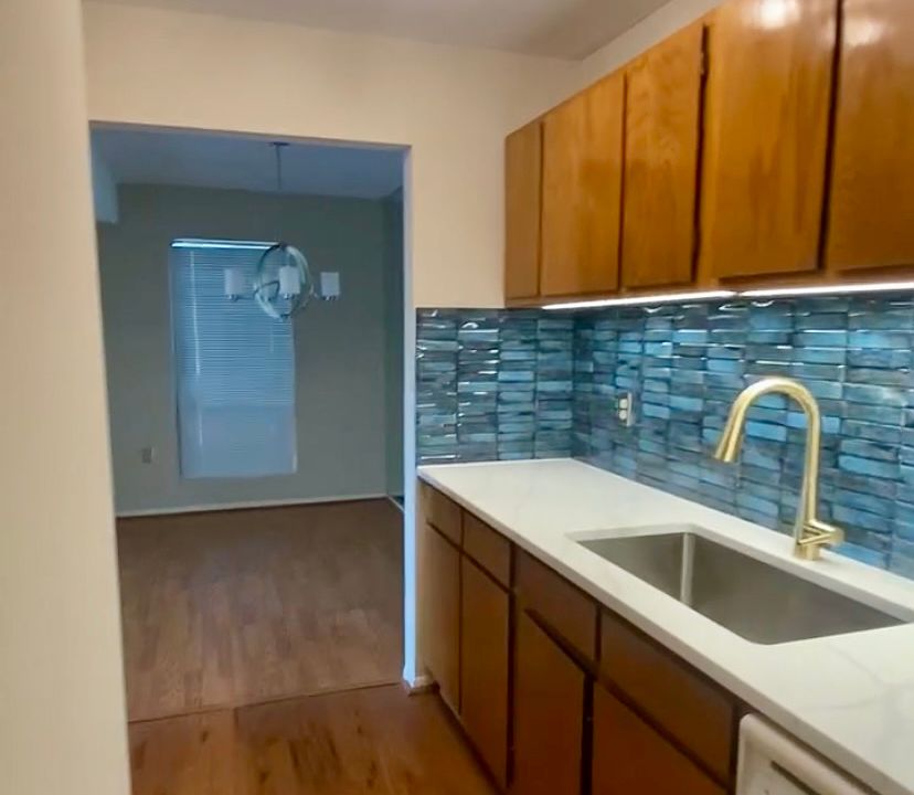 beautifully re-done kitchen; lighting customizable.