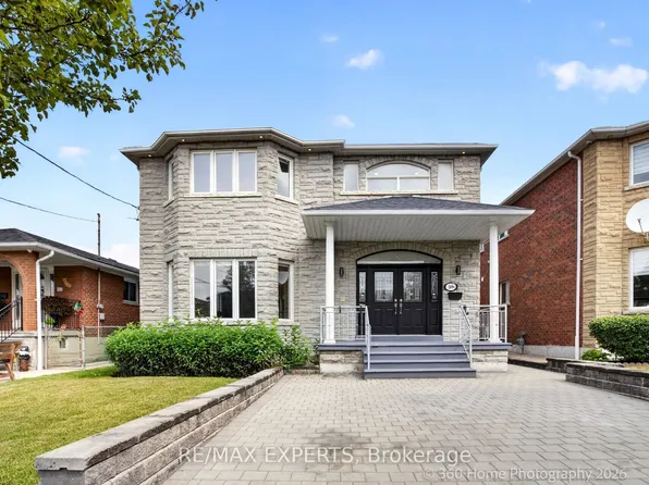 38A Marcia Ave, Toronto, ON M6B 2Y5