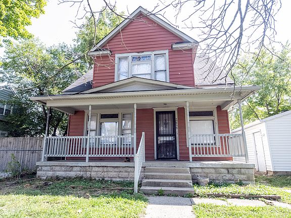 2nd image of 939 Tecumseh St
