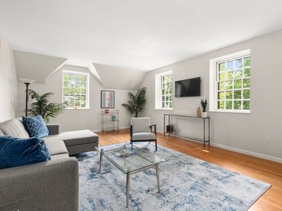 30 Cumberland Ave W #4, Brookline, MA, 02445