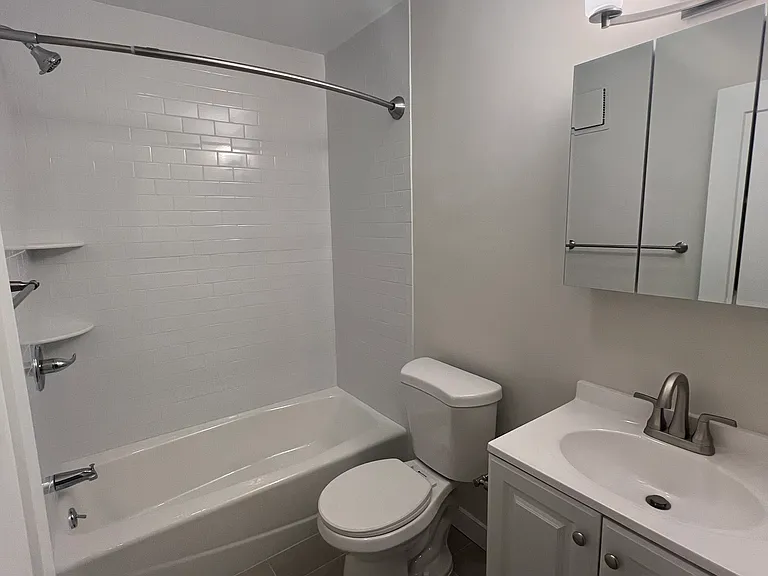 280 West Street — Photo 6