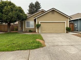 391 Sugar Maple Ln, Windsor, CA 95492