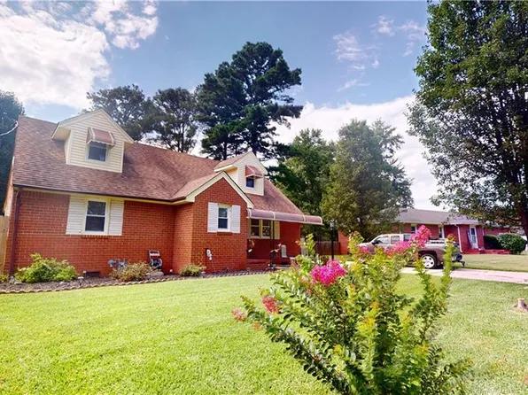 220 Shore Side Road, Chesapeake, VA 23320