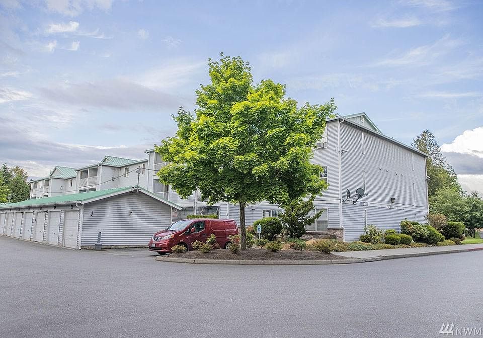 1st image of 18621 Blueberry Ln Unit B107