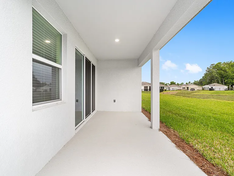 4665 NW 51st Terrace Rd — Photo 34