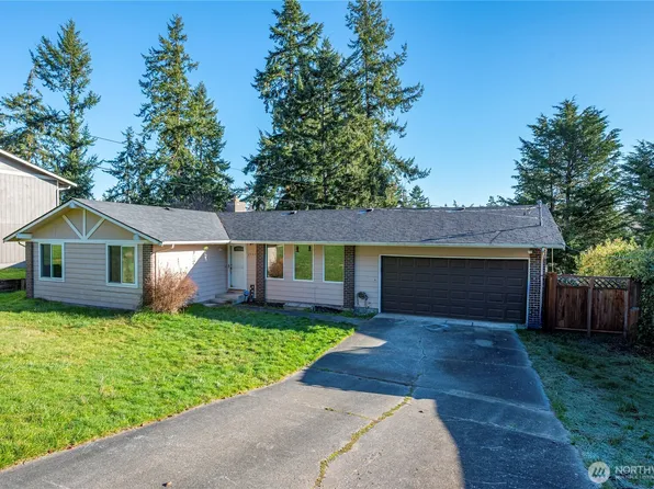 2432 Hemenway Place, Oak Harbor, WA 98277