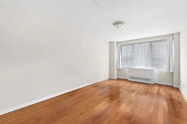 Sold by Compass | media 2